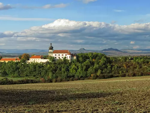 Zámek Nový Hrad v Jimlíne u Loun