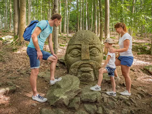 Hlava rytíře na Velkém Blaníku, Národní geopark Kraj blanických rytířů, kudy z nudy