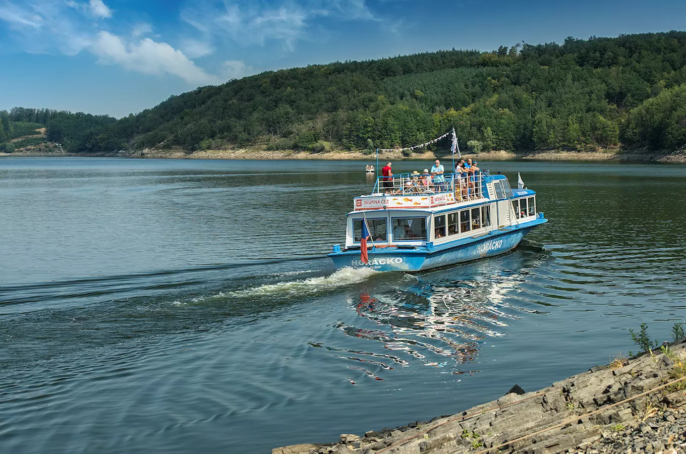 Plavby lodí Horácko po Dalešické přehradě