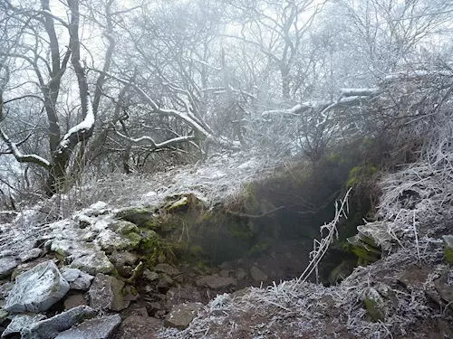 Kouřící kopec Boreč je nejvíce atraktivní v mrazivém počasí