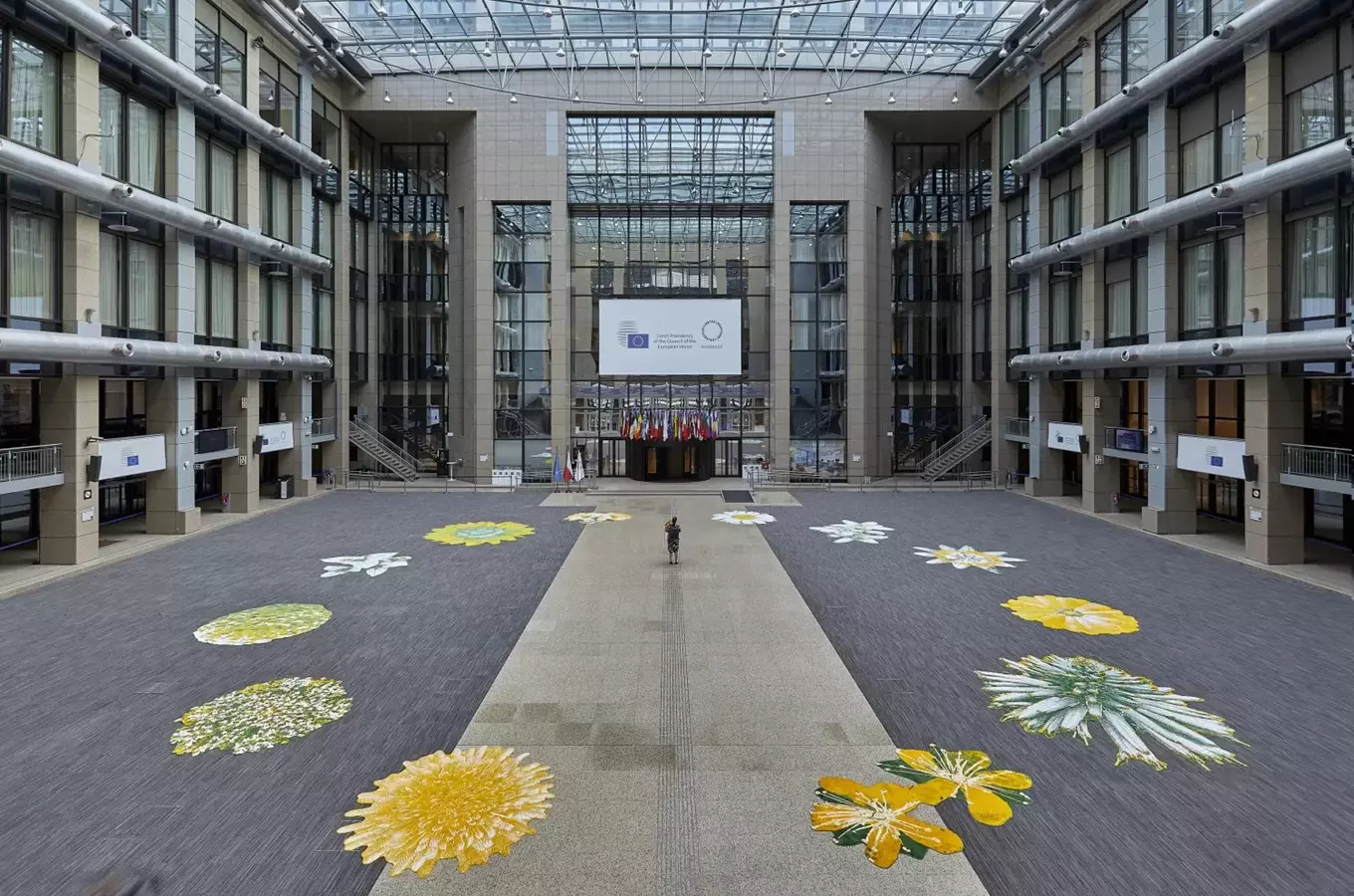 Květinová unie – výstava Národní galerie v Praze, Veletržní palác