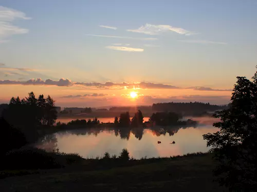 Bily Beranek Hladov Rybnik z hotelu