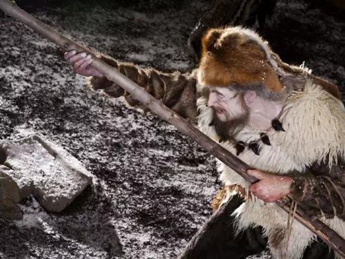 Giganti na Lipensku lákají na pravou mamutí kost nebo zkamenělinu zubu