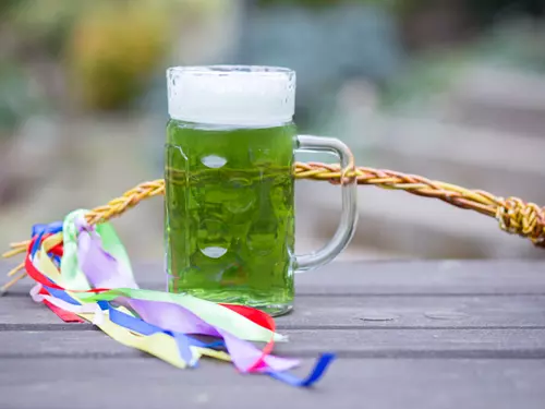 Zelené Velikonoce se zeleným pivem