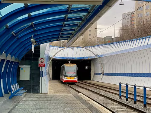 Barrandovská tramvajová trať.