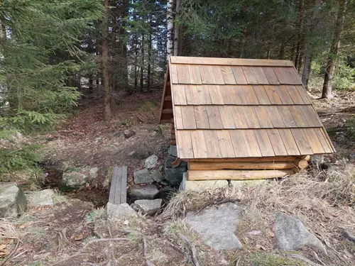 Studánka Lesní Pramen