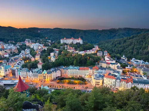 Karlovy Vary, Kudy z nudy