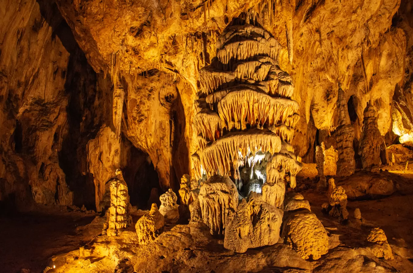 Prohlédněte si v únoru Sloupsko-šošůvské jeskyně za svitu baterek