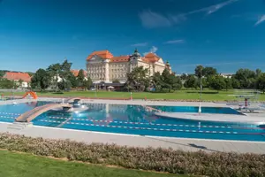plovárna znojmo