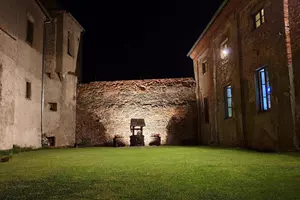 Zámek Dolní Kounice