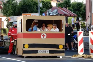 Jízda z kopce na čemkoliv