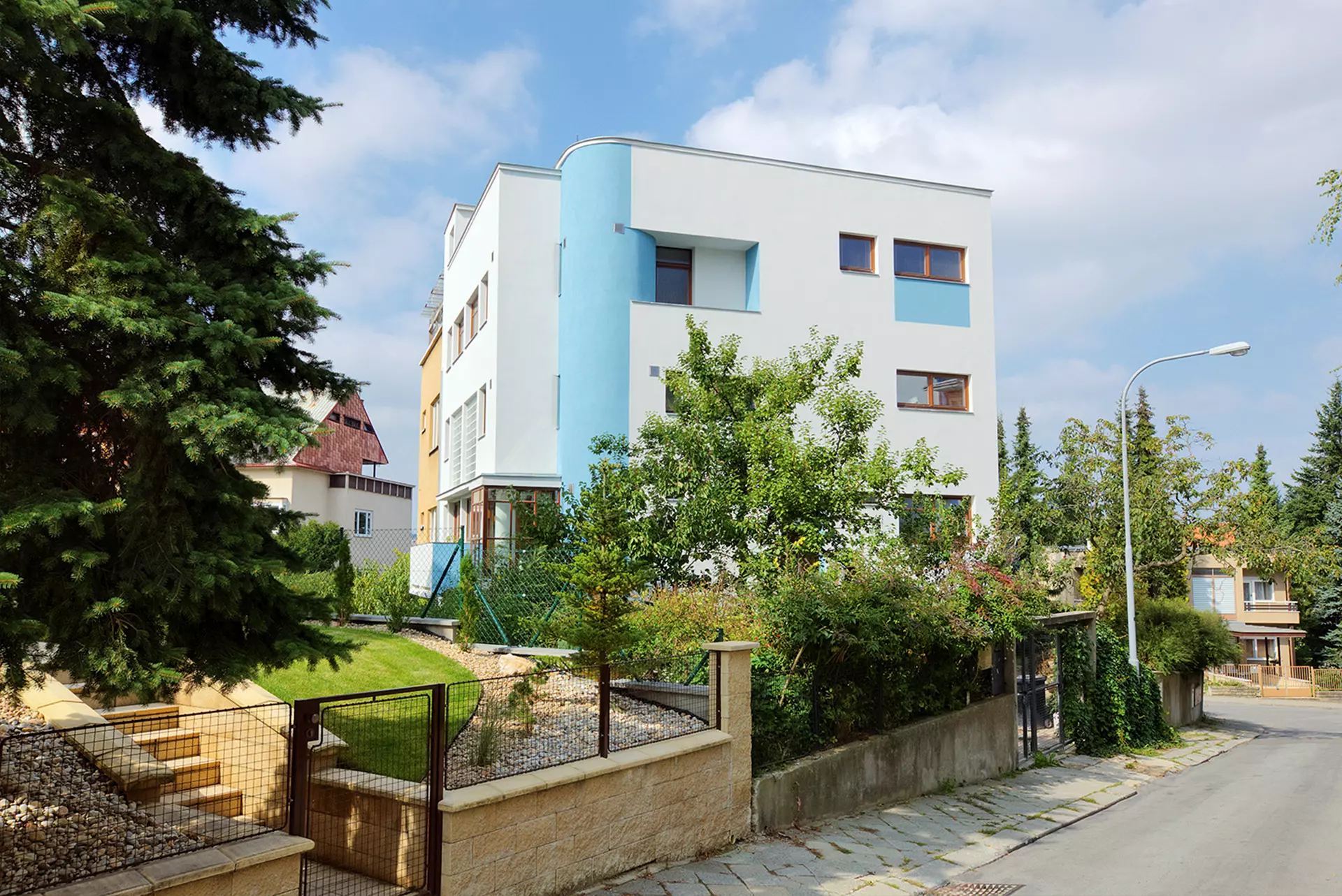 the villa of bohuslav fuchs