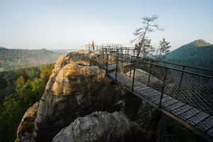 Hřebenovka Českým Švýcarskem