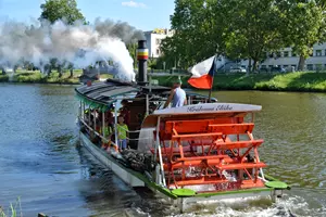 plavba hradec