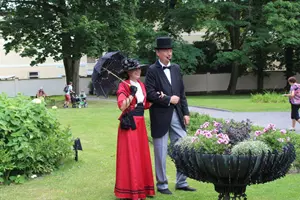 Promenáda v kloboucích