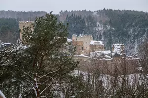Helfenburk u Úštěka