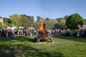 Čarodějnice ve Žlutých lázních