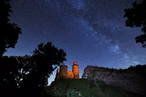 hrad kostomlaty