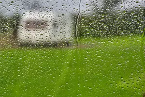 déšť karavan