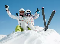 Lyžaři na Ski Razula