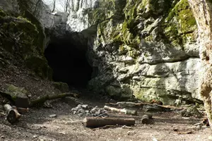 jeskyně švédův stůl