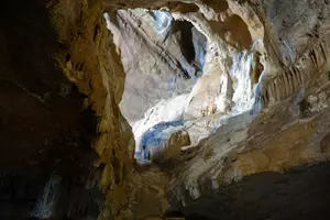 koněpruské jeskyně