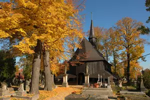Dřevěný hřbitovní kostelík Panny Marie v Broumově